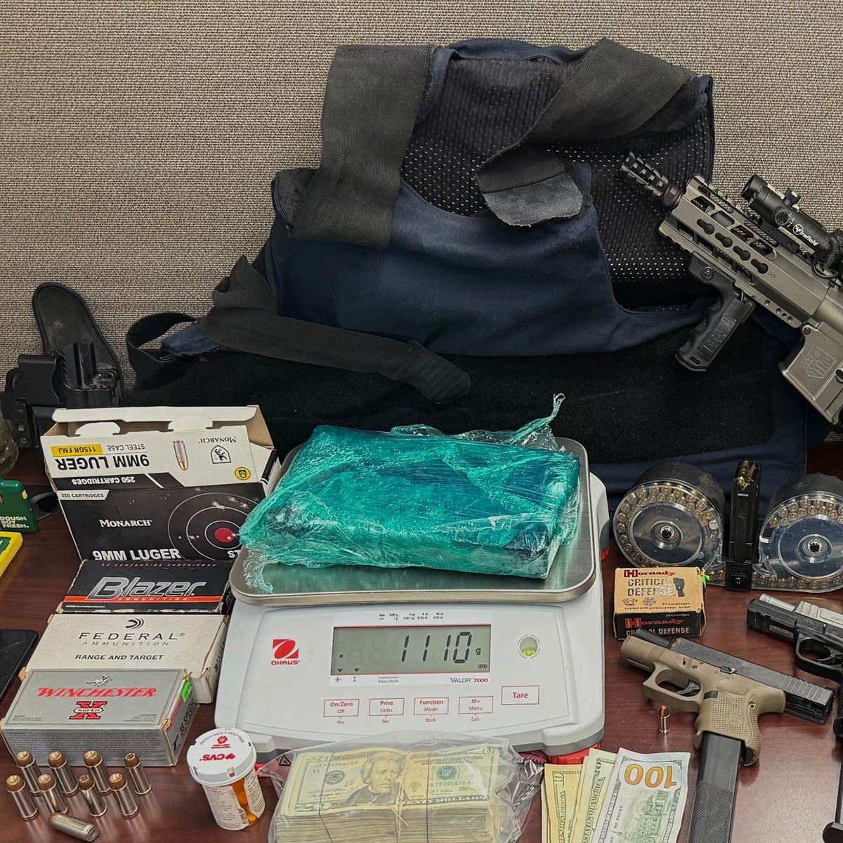 drugs_ammo_confiscated